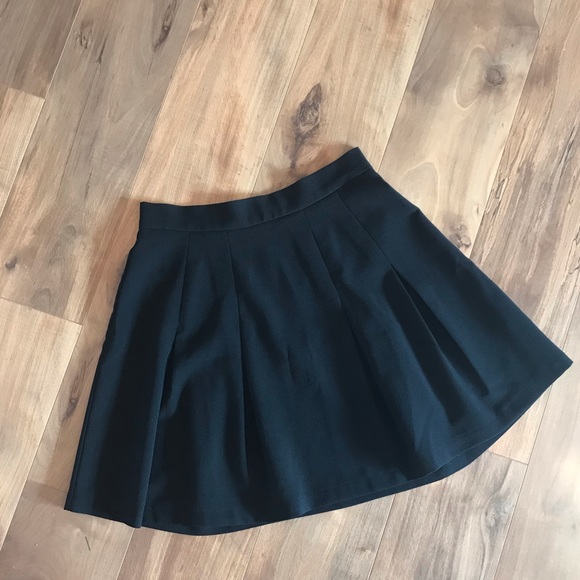 Monteau Dresses & Skirts - Black Monteau skirt
